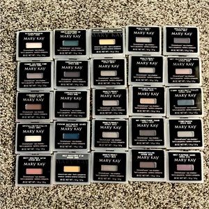 Lot of 25 Mary Kay Eye Shadows